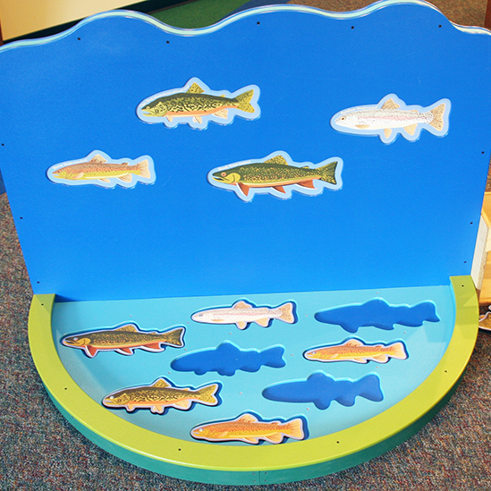 children's play fishing interactive